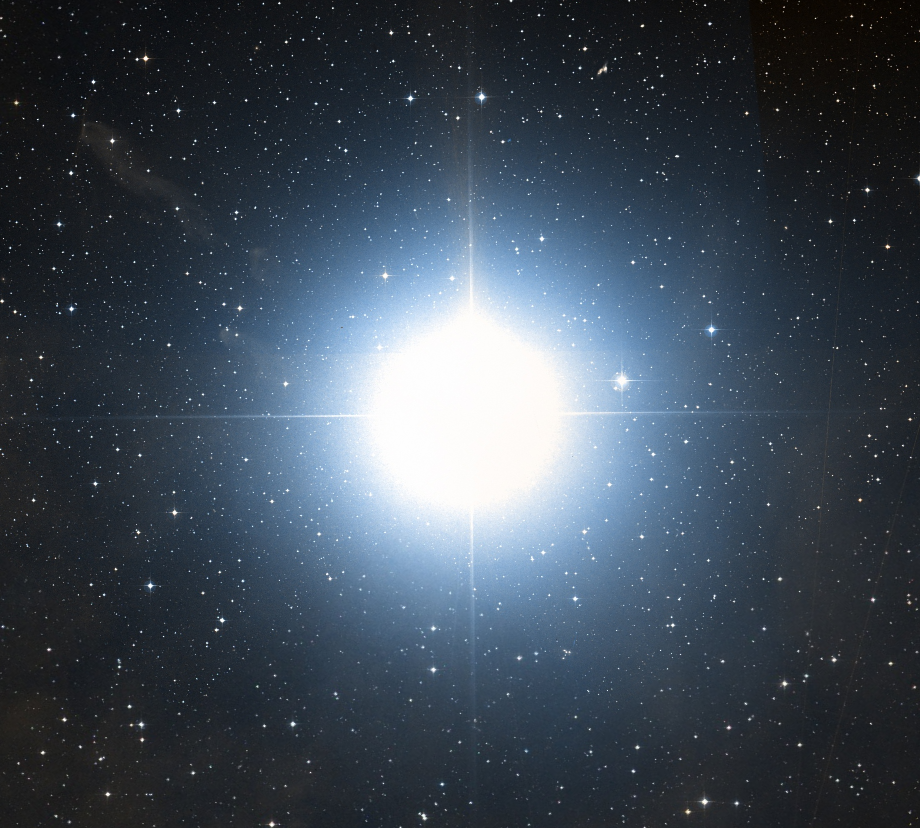 Орион ригель. Звезда ригель сверхгигант. Голубой сверхгигант звезда. Голубая звезда ригель. Ригель Ориона.